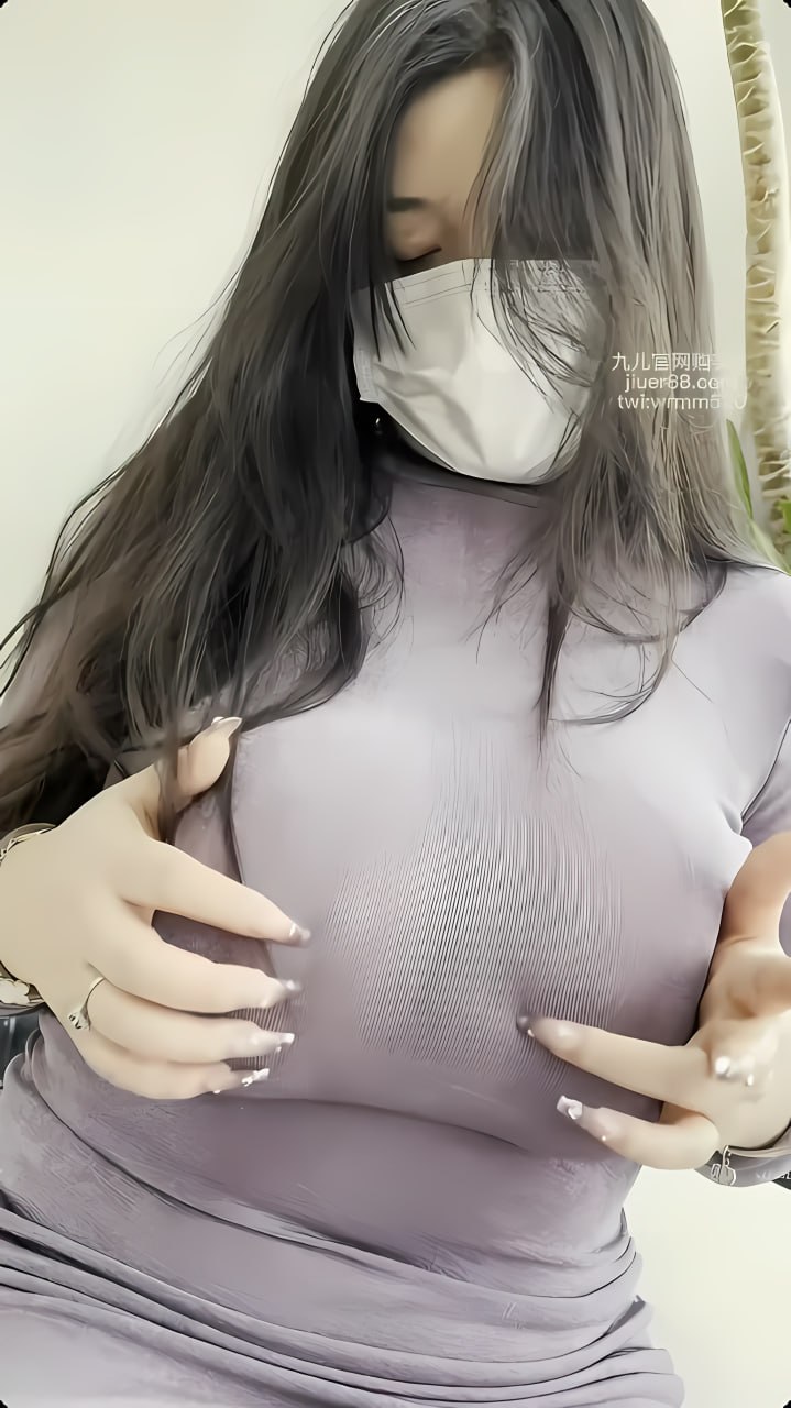 精品萝莉免费,メイリン モデルコレクション メ,观看免费无删减完整版