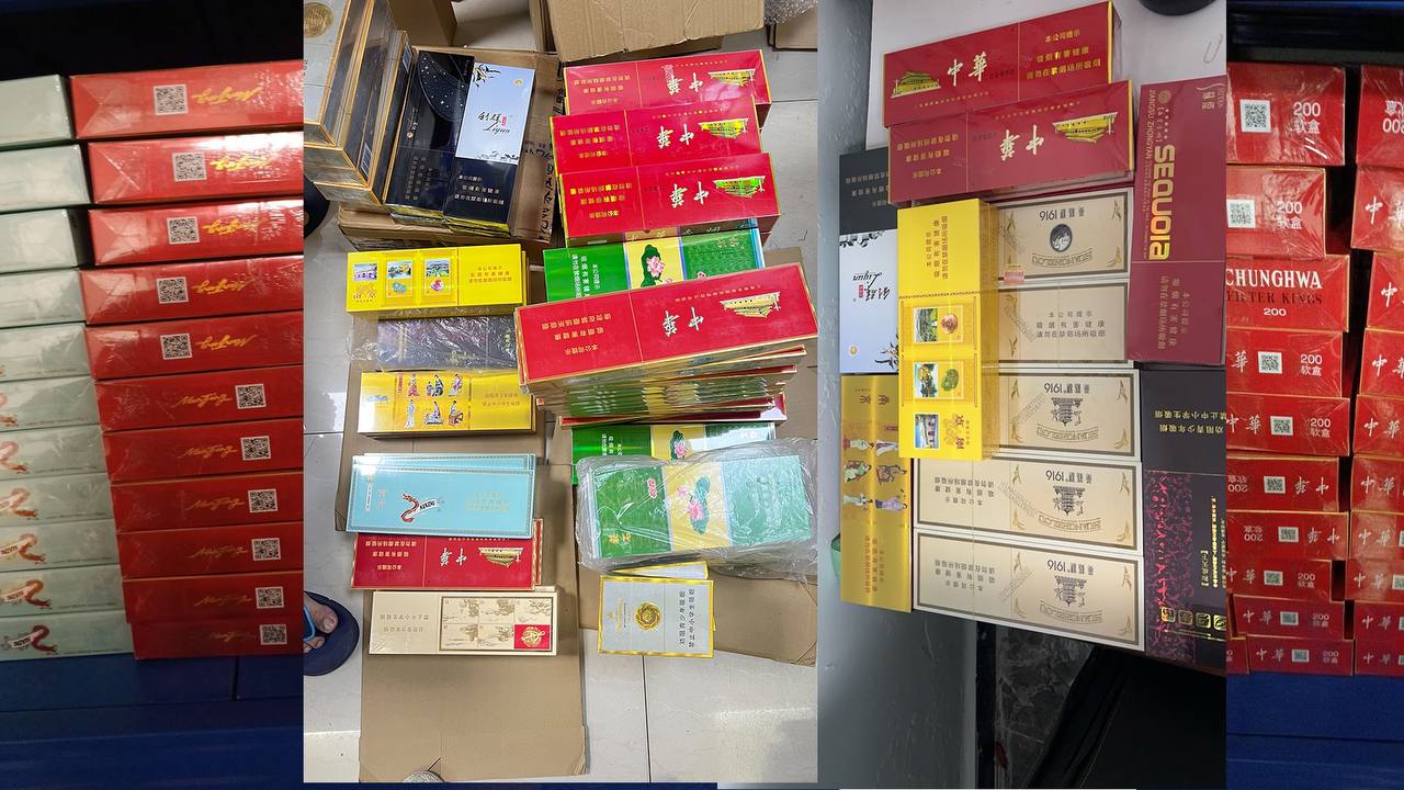 《女人喊疼男人却越往里寨打扑克》在线观看-电影BD...